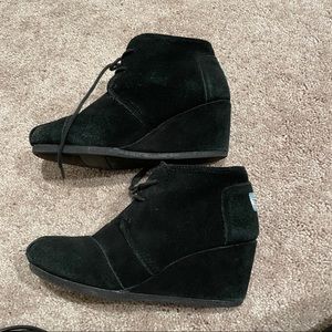 Toms Wedge Booties